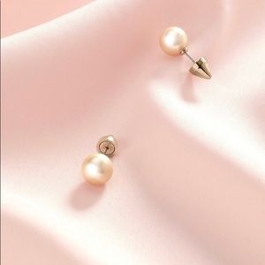 Stella and Dot Deja Vu reversible studs